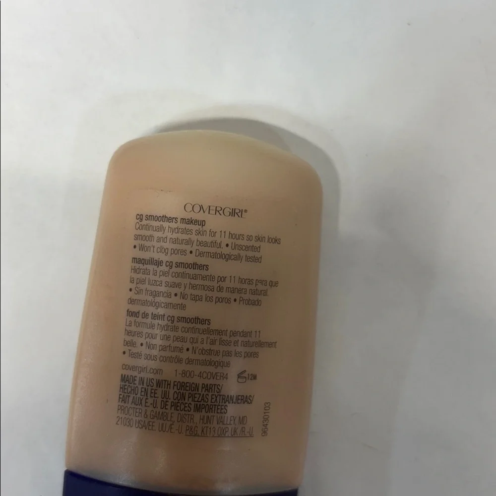 COVERGIRL CG Smoothers Foundation - Creamy Beige 750 30 ml 1 fl oz